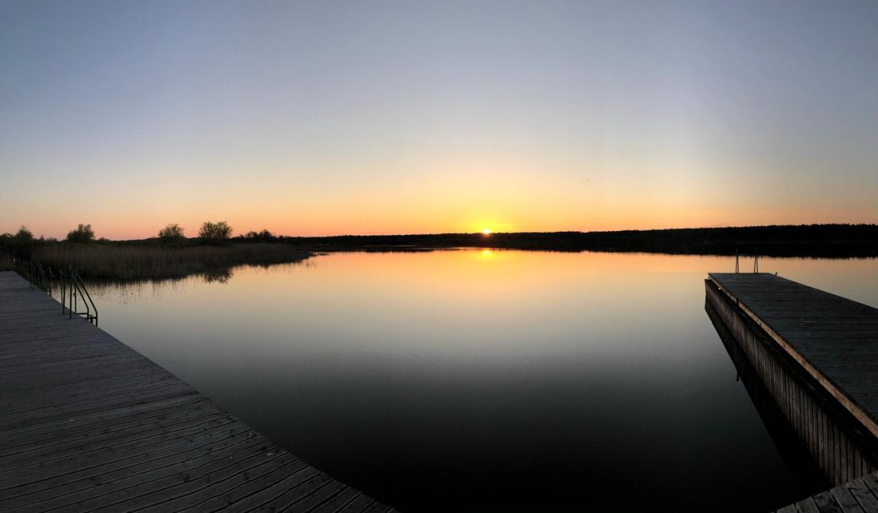 Prywatny Domek Wakacyjny Grazynka Jezierzany Exteriör bild